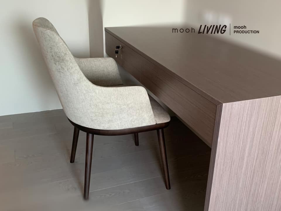 比勒｜扶手餐椅｜mooh Living 流行設計家具・墨禾製作