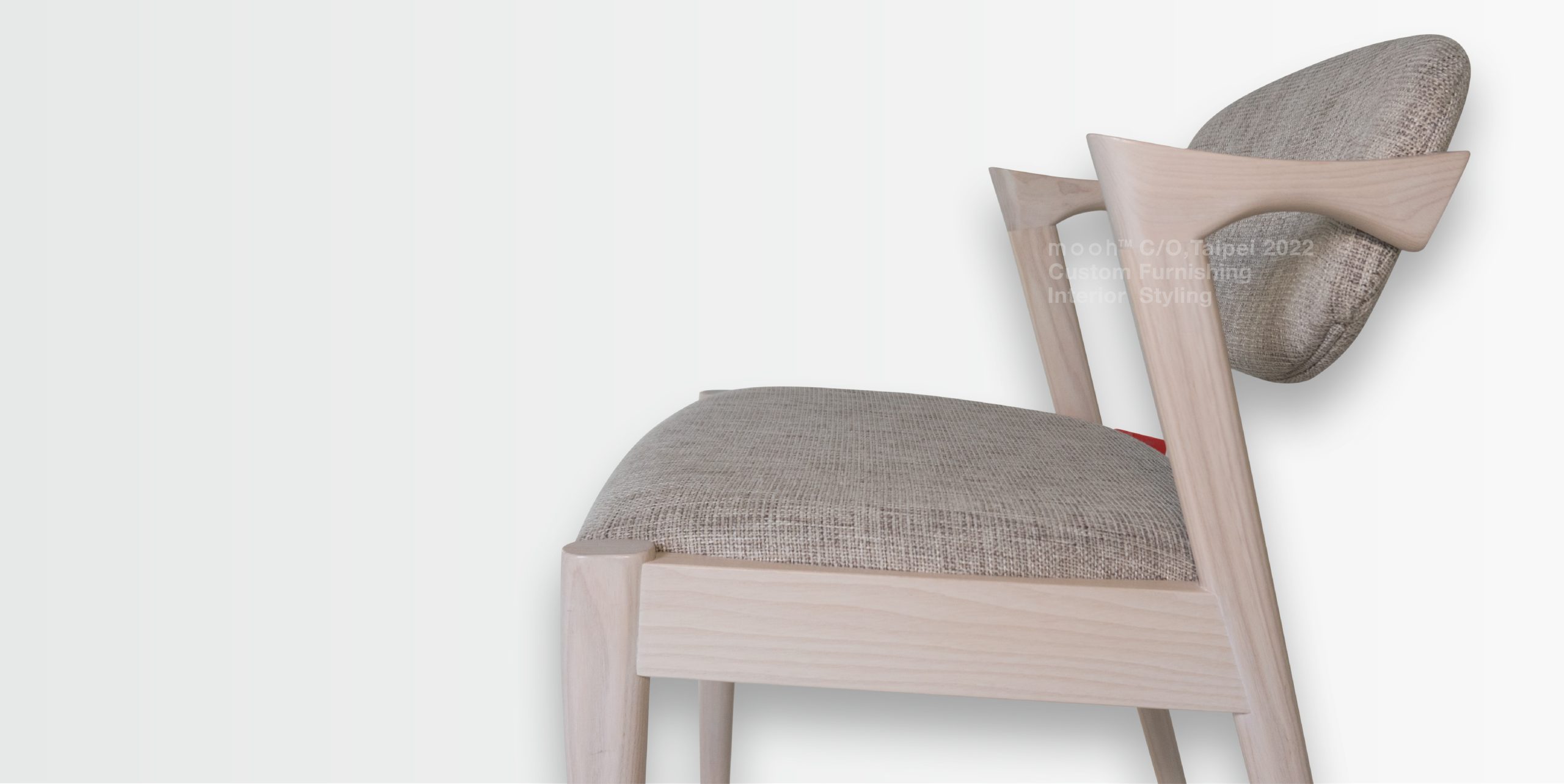 韋里亞｜扶手餐椅｜mooh Living 流行設計家具・墨禾製作