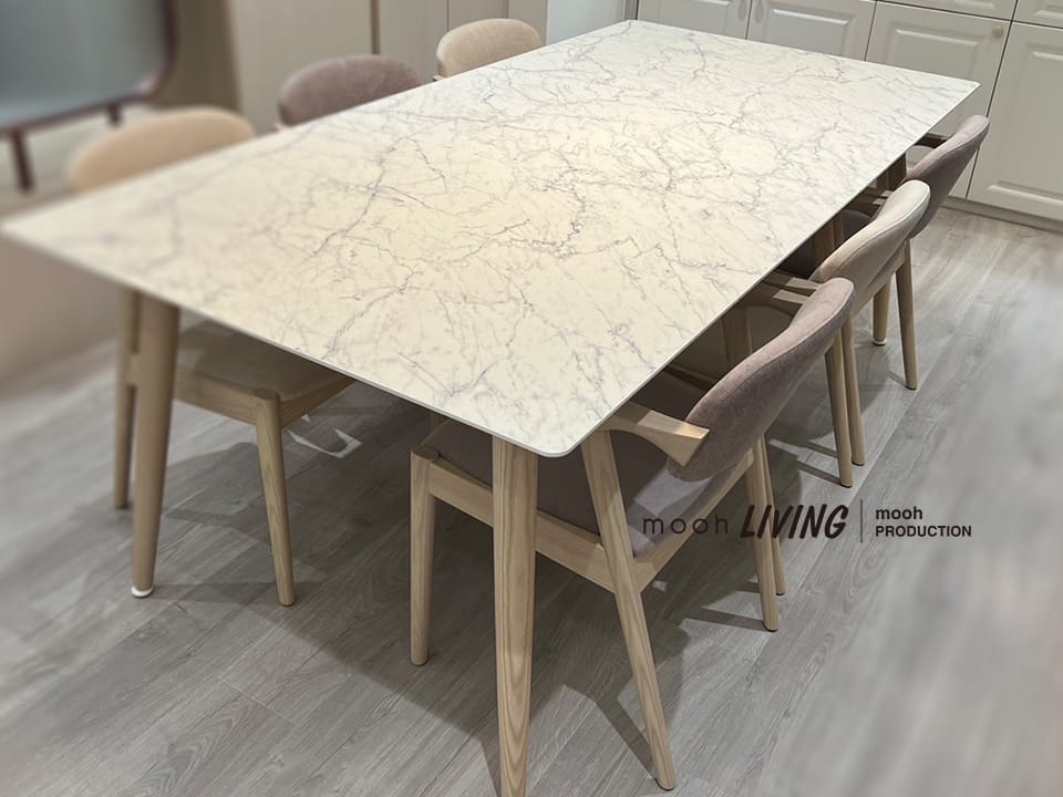 韋里亞｜扶手餐椅｜mooh Living 流行設計家具・墨禾製作