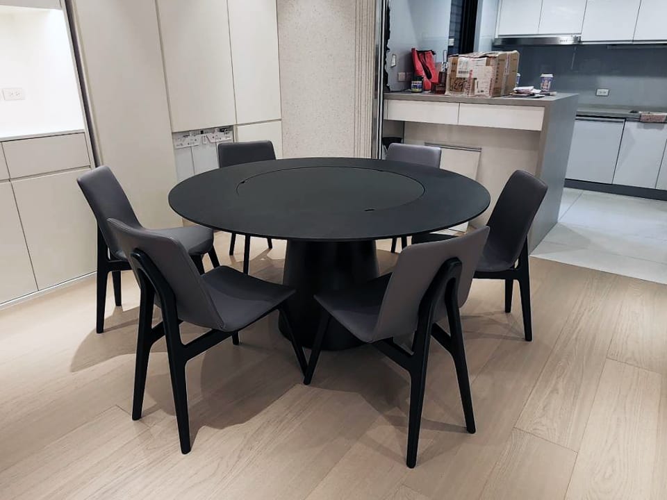 恩斯｜餐桌｜mooh Living 流行設計家具・墨禾製作