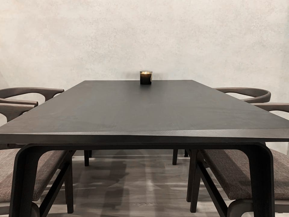 伯斯(實木)｜餐桌｜mooh Living 流行設計家具・墨禾製作